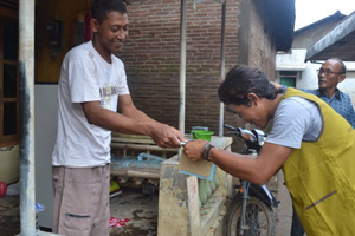 Dulu Dibantu Sekarang Membantu