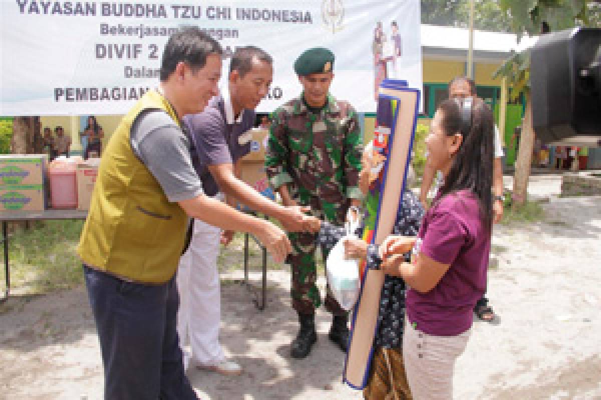 Bantuan Tahap Kedua untuk Pengungsi Gunung Kelud