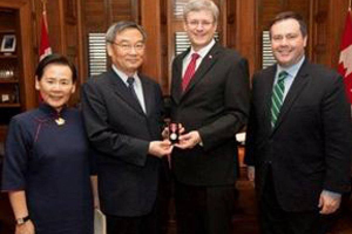 Tzu Chi Kanada meraih Penghargaan Diamond Jubilee