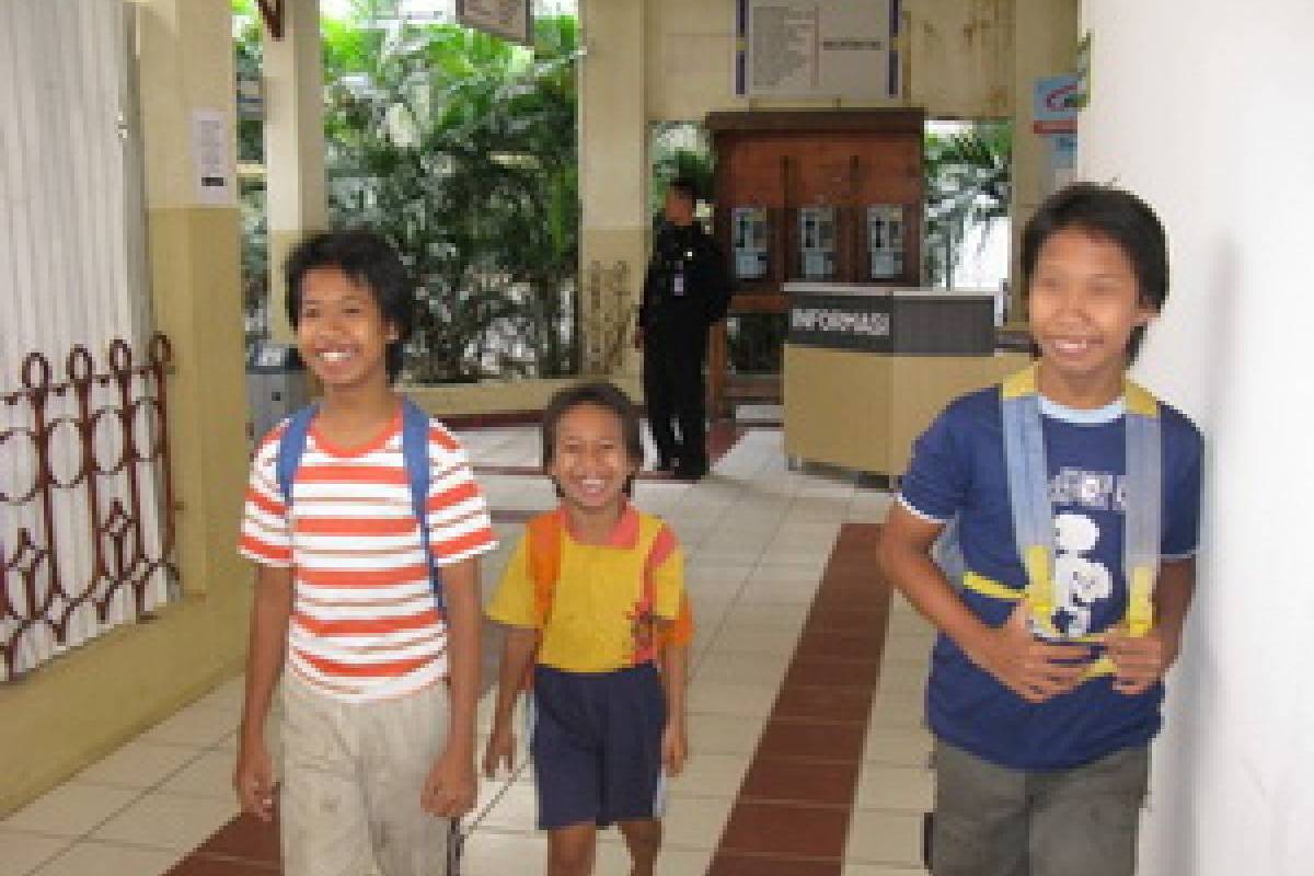 Rahmad, Sarif, dan Samsul (Bag. 1)