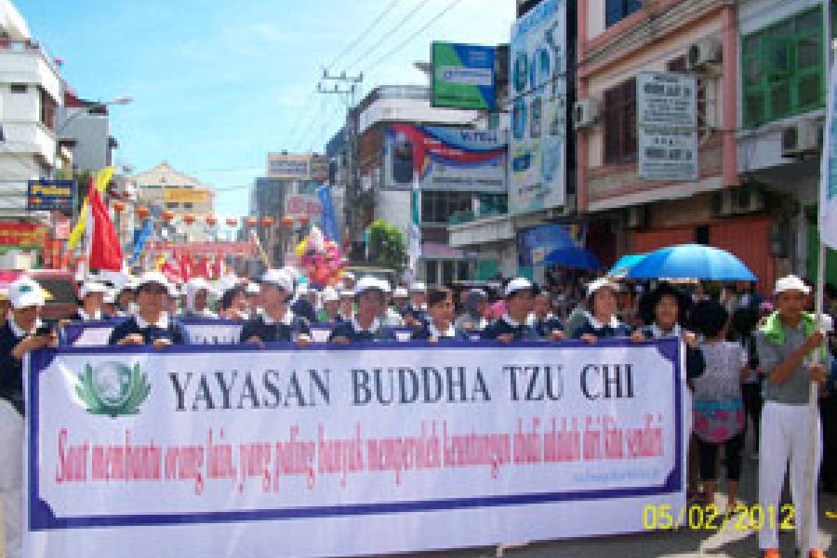 Perpaduan Budaya dan Misi Daur Ulang