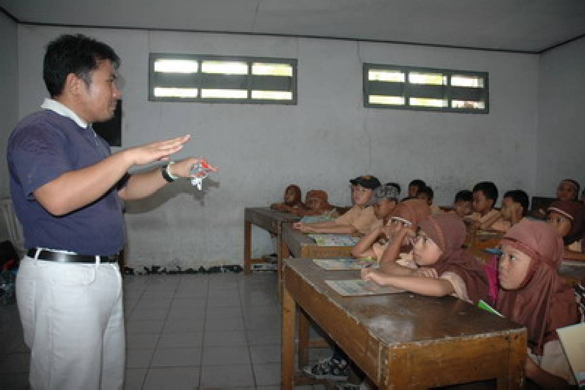 Tidak Hanya Membaca Semata