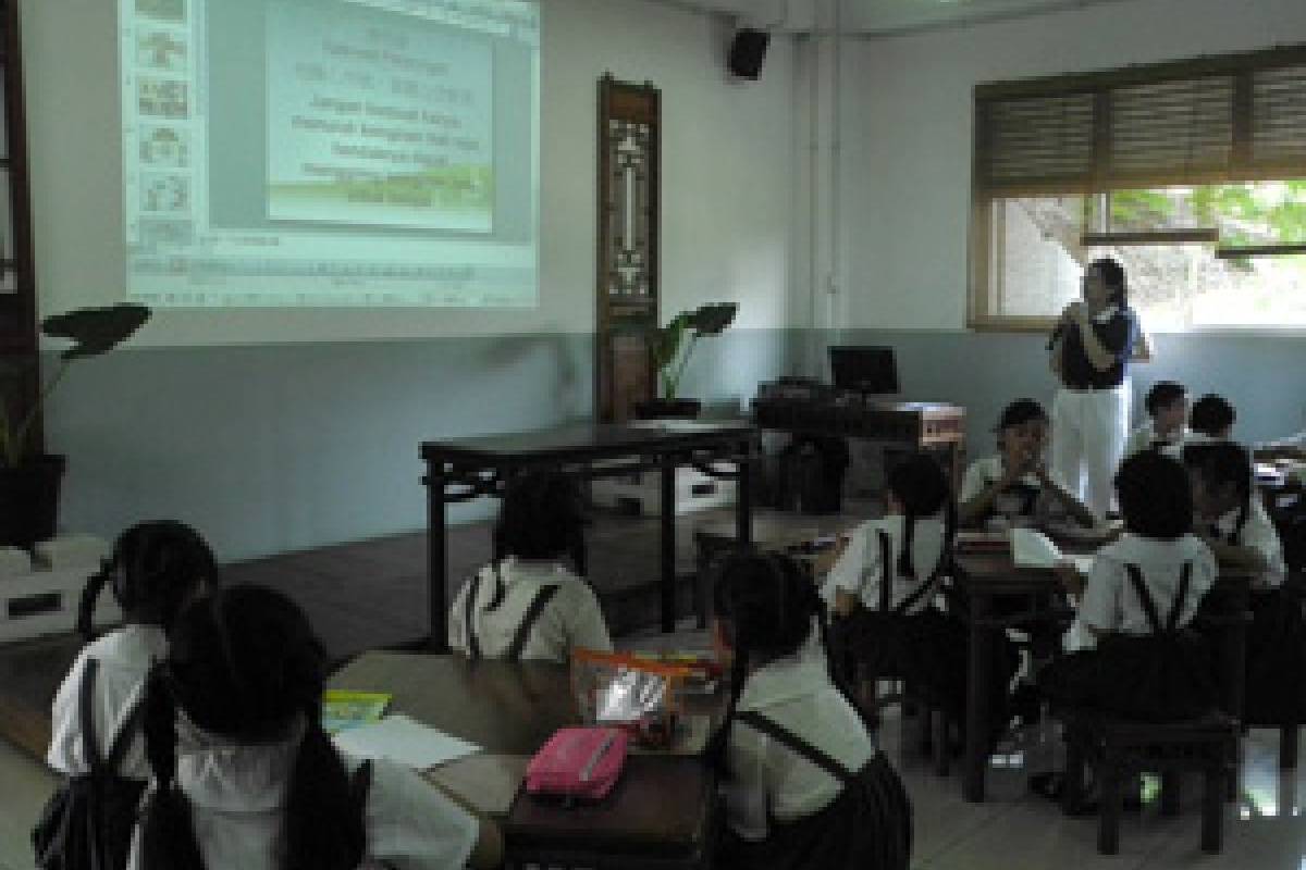 Kelas Budaya Humanis